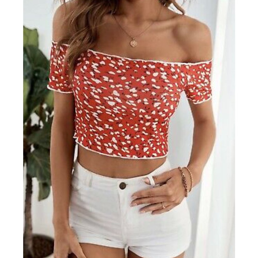 NEW Adorable Knit CropTop w Off Shoulder Short Sleeves Style
